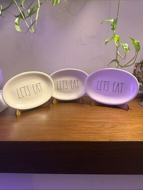 Rae Dunn “let’s eat” oval dessert plates set/3